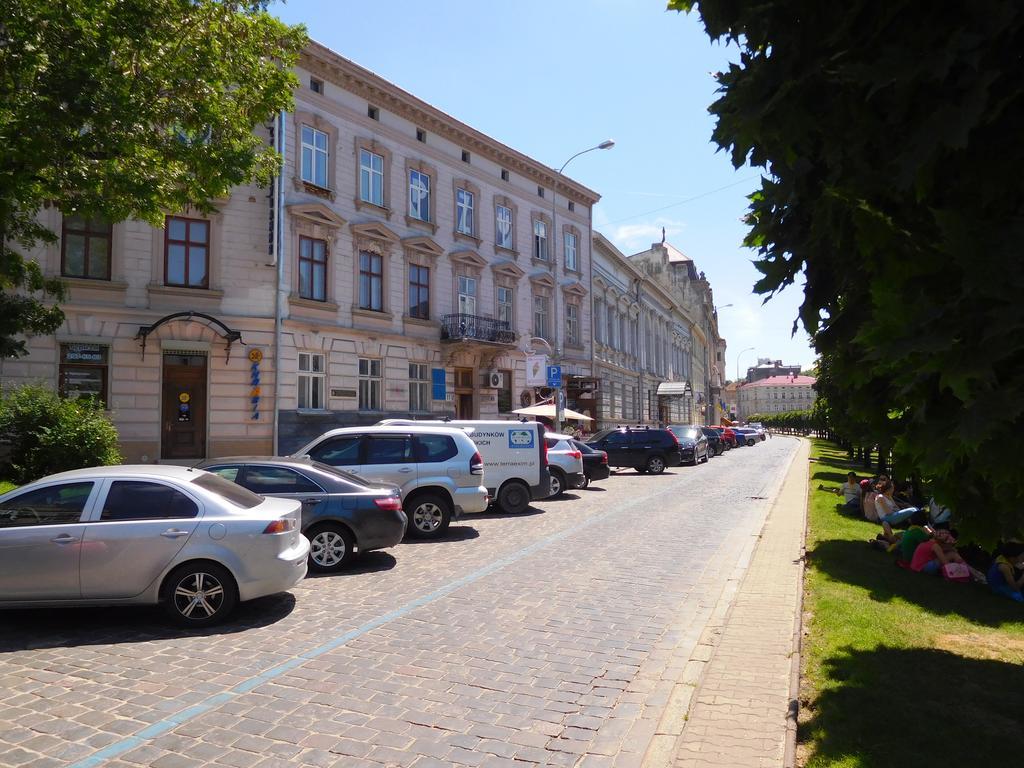 Apartments "The Cultural Capital" Lviv Eksteriør bilde